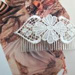 Hair Head Piece/Comb in Ivo..